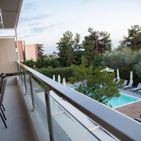 נאה פוטידאה 8 Boutique Suites מראה חיצוני תמונה