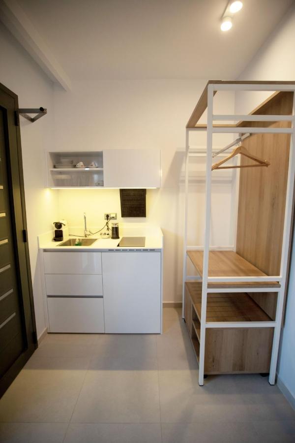 נאה פוטידאה 8 Boutique Suites מראה חיצוני תמונה