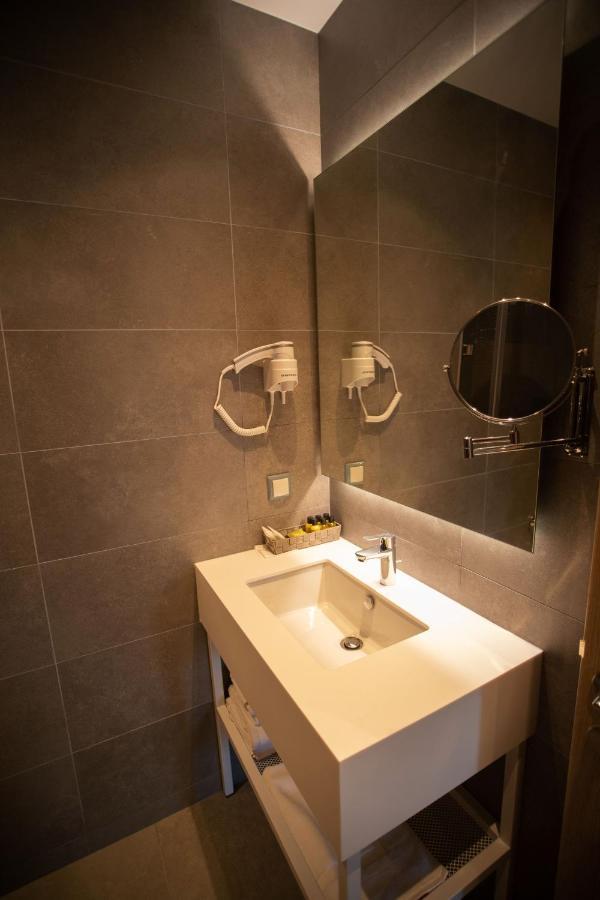 נאה פוטידאה 8 Boutique Suites מראה חיצוני תמונה