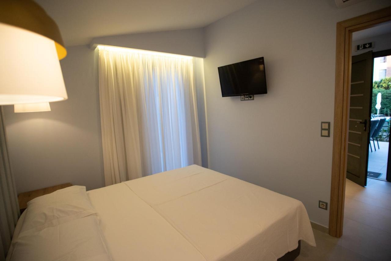 נאה פוטידאה 8 Boutique Suites מראה חיצוני תמונה