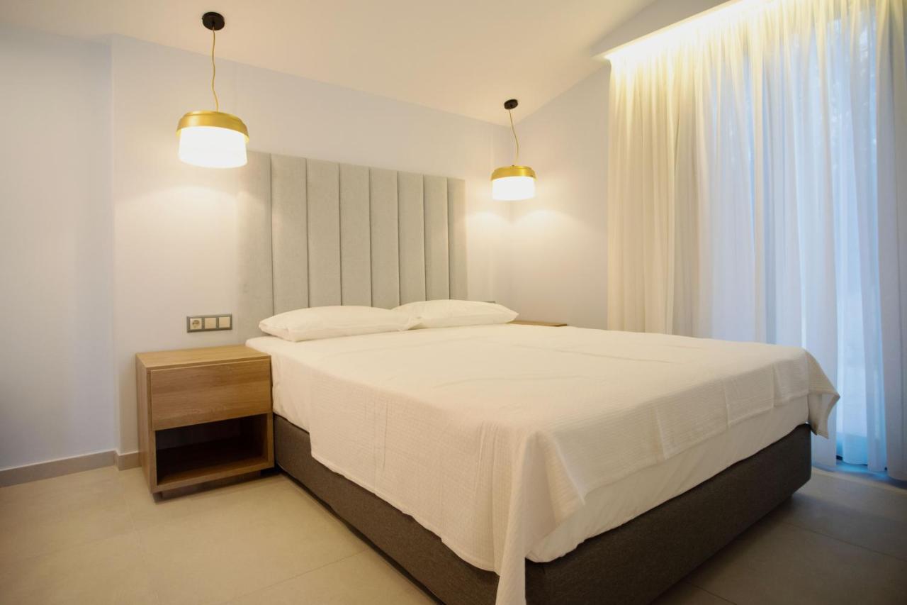 נאה פוטידאה 8 Boutique Suites מראה חיצוני תמונה