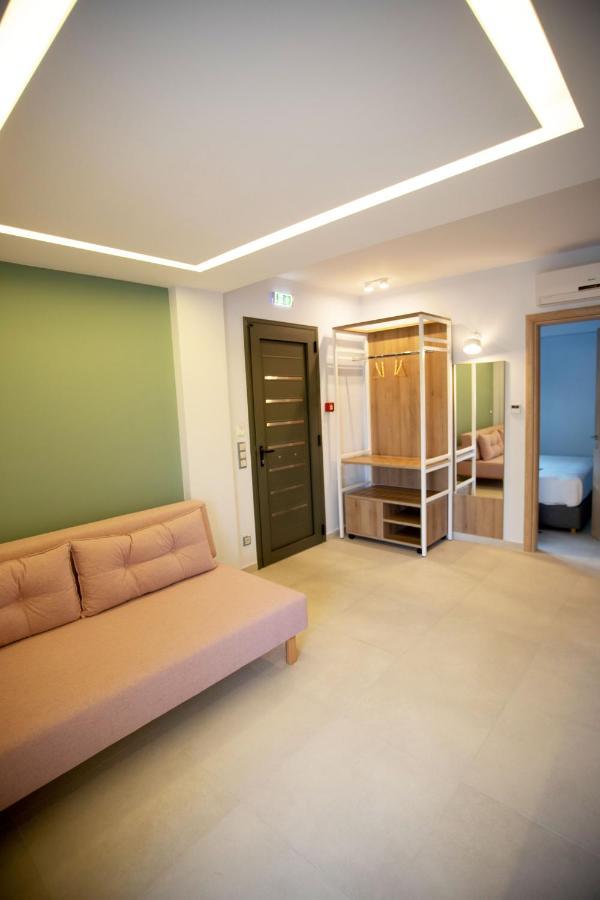 נאה פוטידאה 8 Boutique Suites מראה חיצוני תמונה